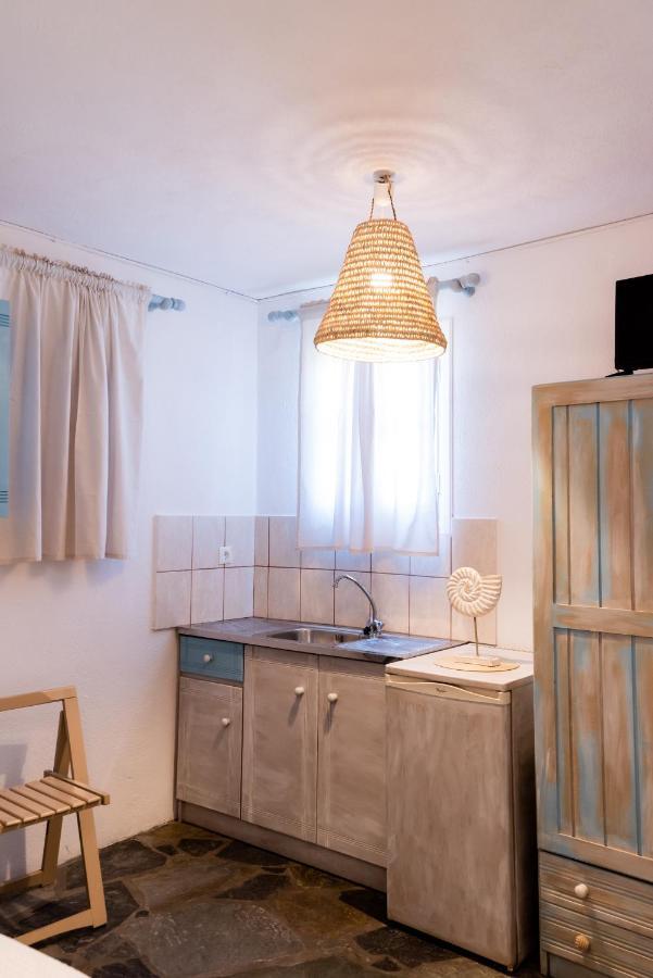Anna's Mykonos Town
